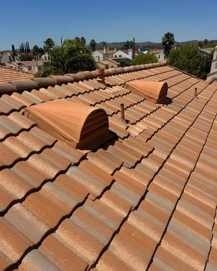 Clay tile ridge cap repair and re-mortaring